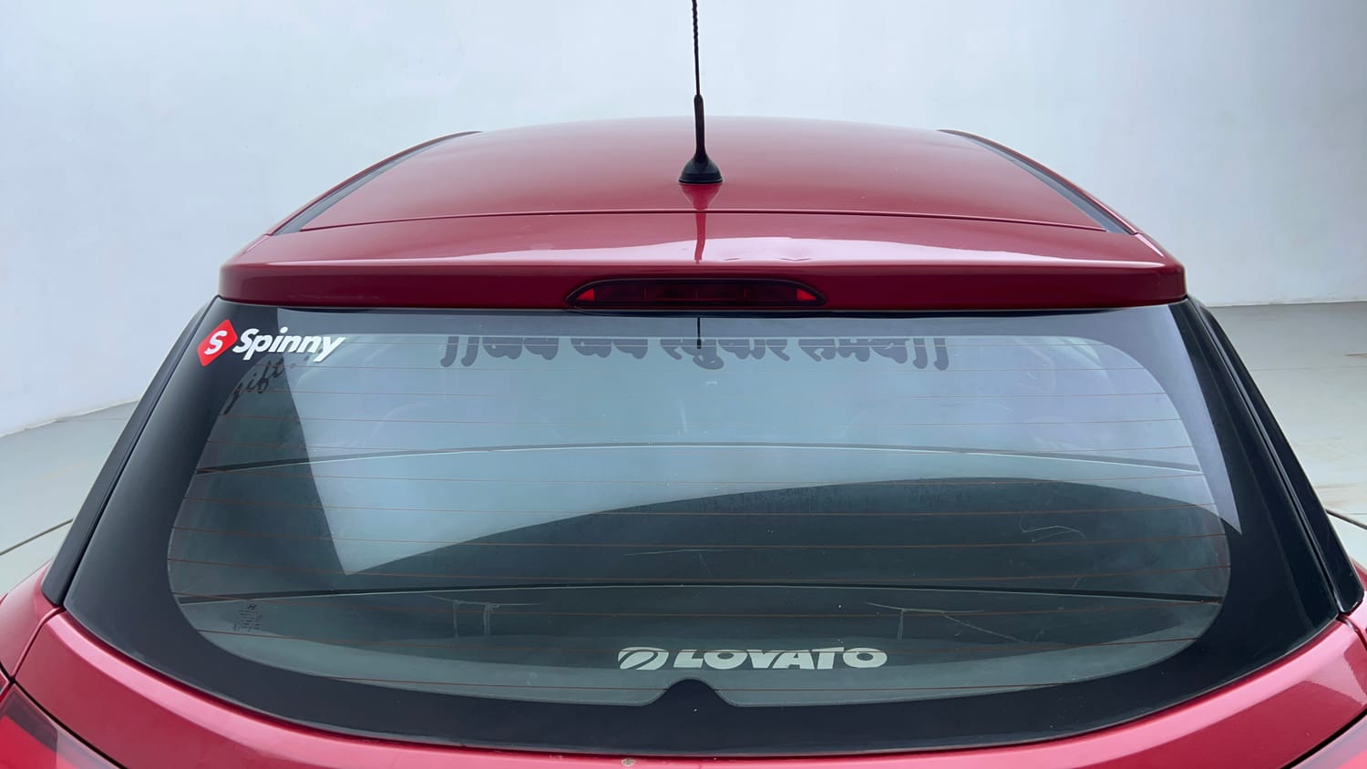 Used 2017 Hyundai Elite i20 Sportz 1.2 CNG (Outside fitted) Cng Manual top_features Rear defogger