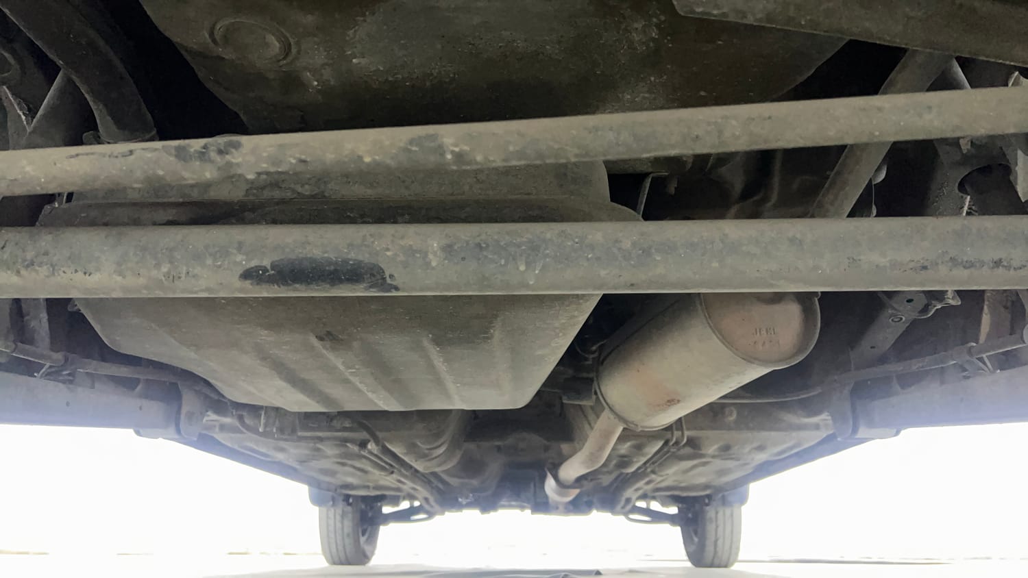 Used 2018 Maruti Suzuki Alto 800 LXi Petrol Manual extra REAR UNDERBODY VIEW (TAKEN FROM REAR)