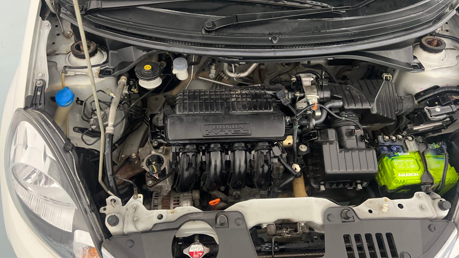 Used 2015 Honda Mobilio S Petrol Petrol Manual engine ENGINE RIGHT SIDE VIEW