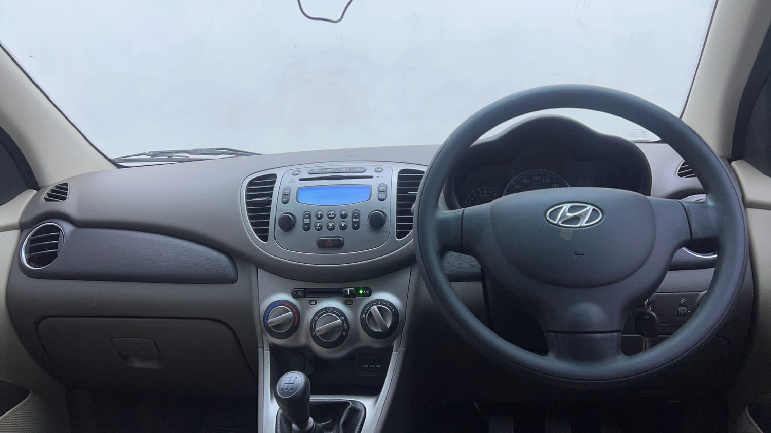 Used 2012 Hyundai i10 Sportz 1.2 Kappa2 Petrol Manual interior DASHBOARD VIEW