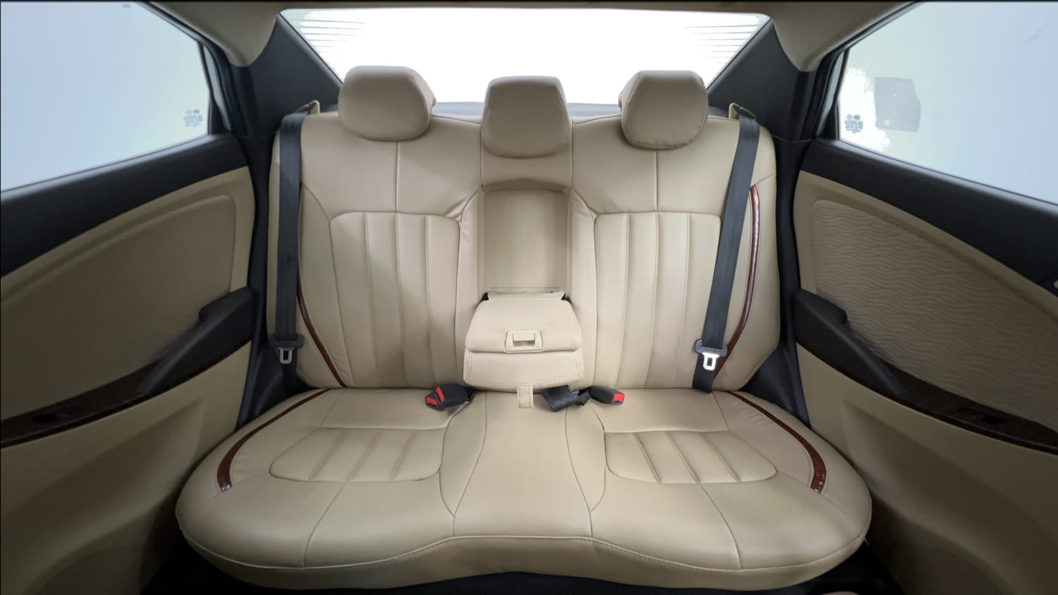 Used 2012 Hyundai Verna Fluidic 1.6 VTVT SX Petrol Manual interior REAR SEAT CONDITION VIEW