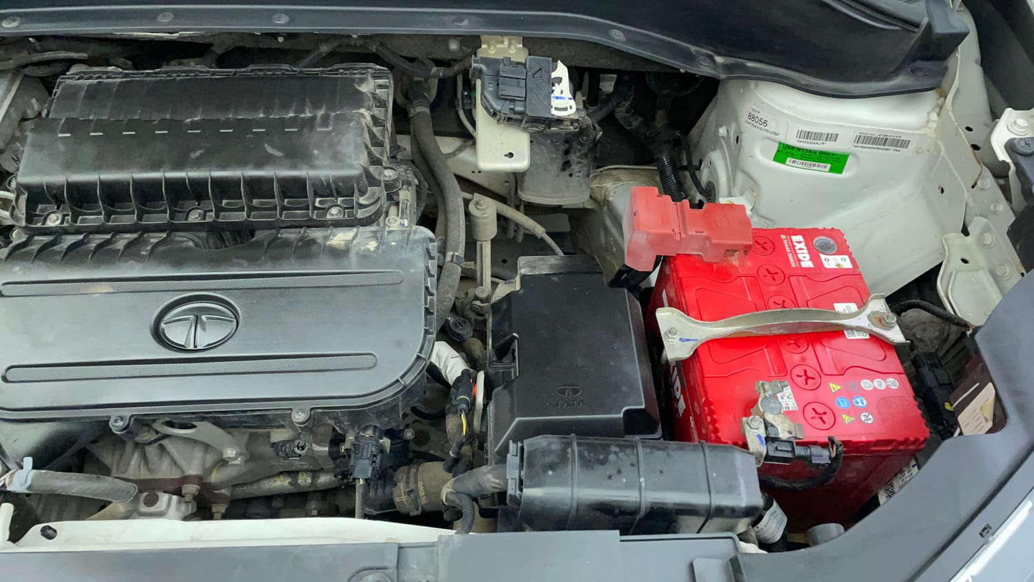 Used 2022 Tata Punch Accomplished MT Petrol Manual engine ENGINE LEFT SIDE VIEW
