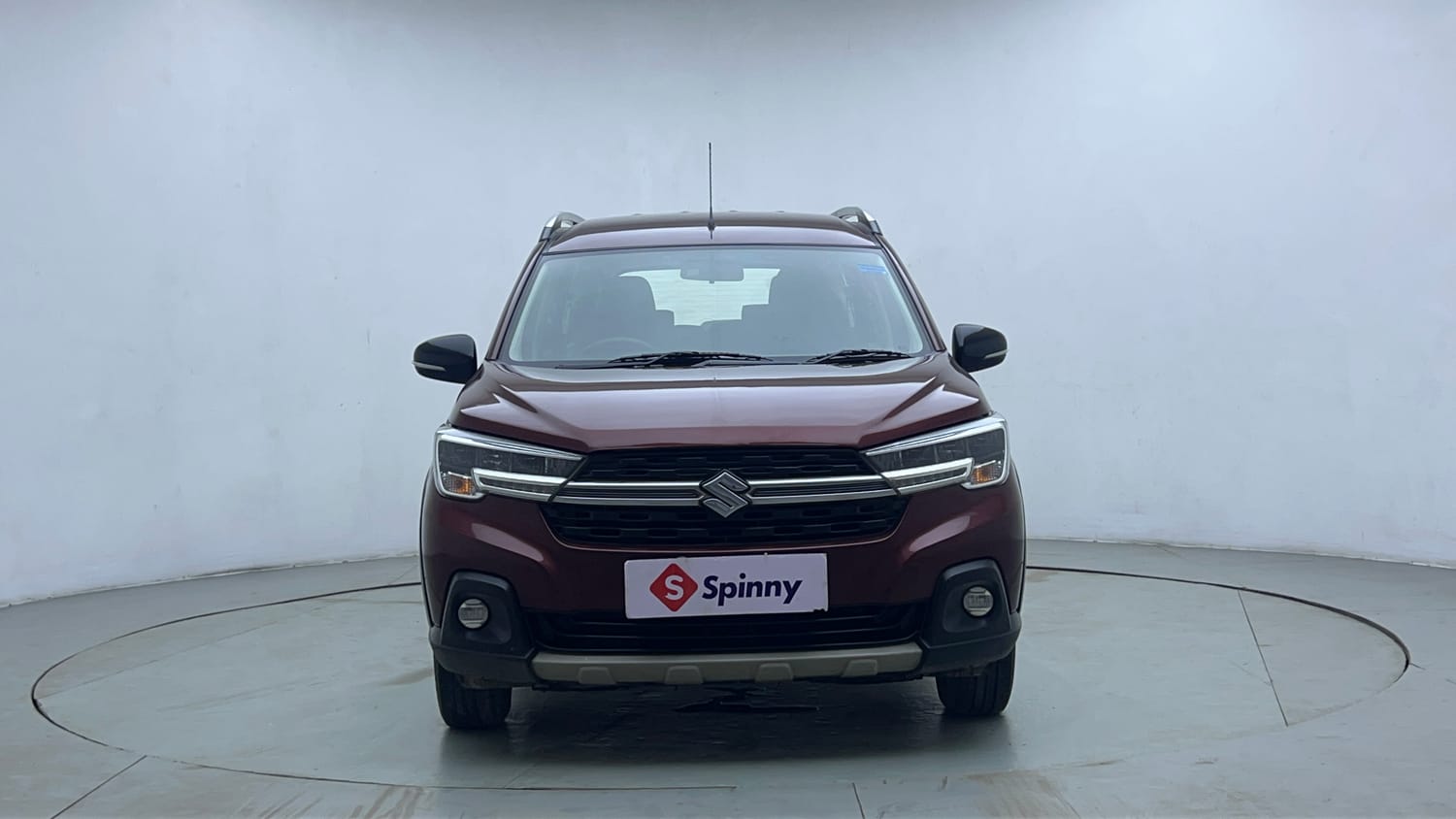 Used 2022 Maruti Suzuki XL6 Zeta AT Petrol Petrol Automatic exterior FRONT VIEW