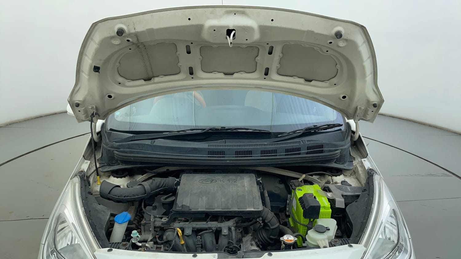Used 2018 Hyundai Grand i10 Sportz (O) 1.2 Kappa VTVT Petrol Manual engine ENGINE & BONNET OPEN FRONT VIEW