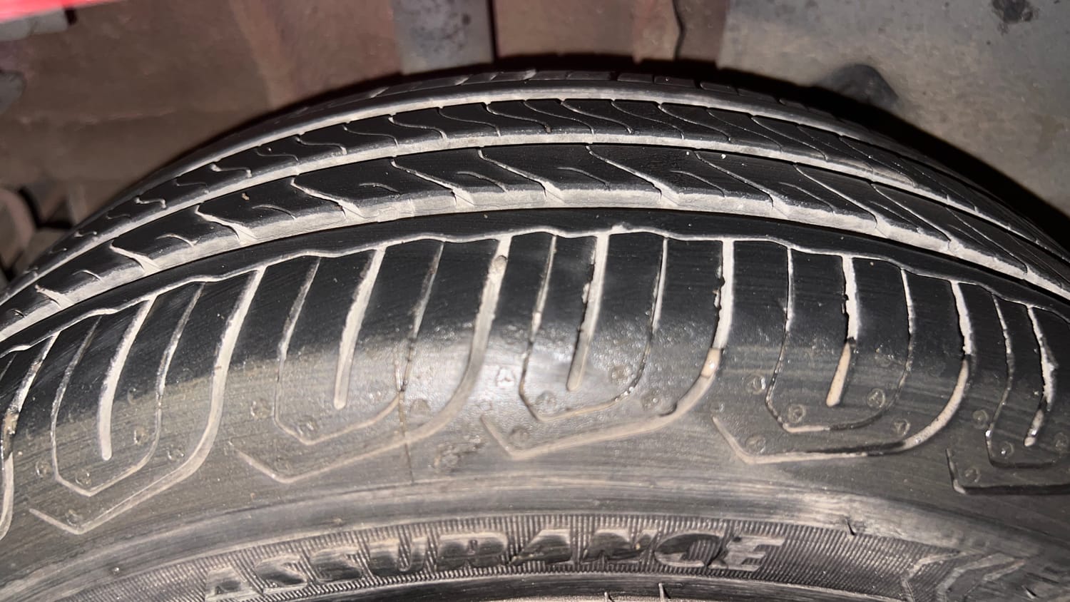 Used 2018 Tata Tiago Revotron XZA Petrol Automatic tyres RIGHT REAR TYRE TREAD VIEW