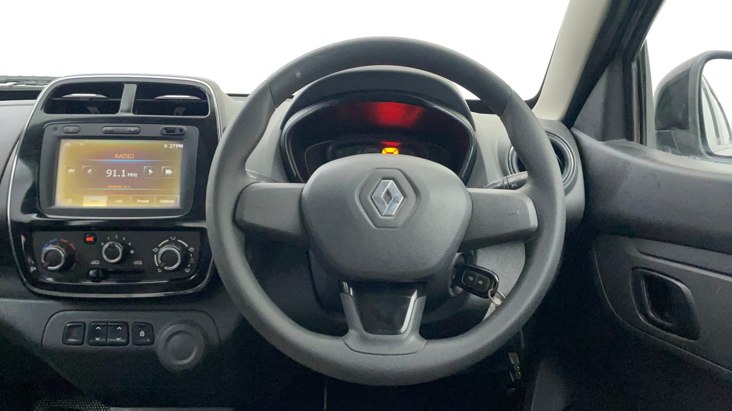 Used 2016 Renault Kwid RXT Petrol Manual interior STEERING VIEW