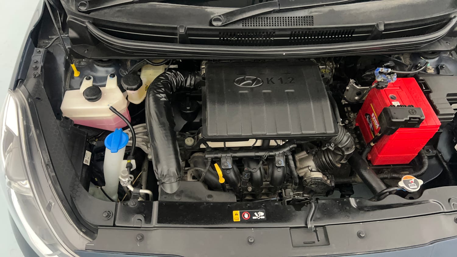 Used 2022 Hyundai Grand i10 Nios Asta 1.2 Kappa VTVT Petrol Manual engine ENGINE RIGHT SIDE VIEW