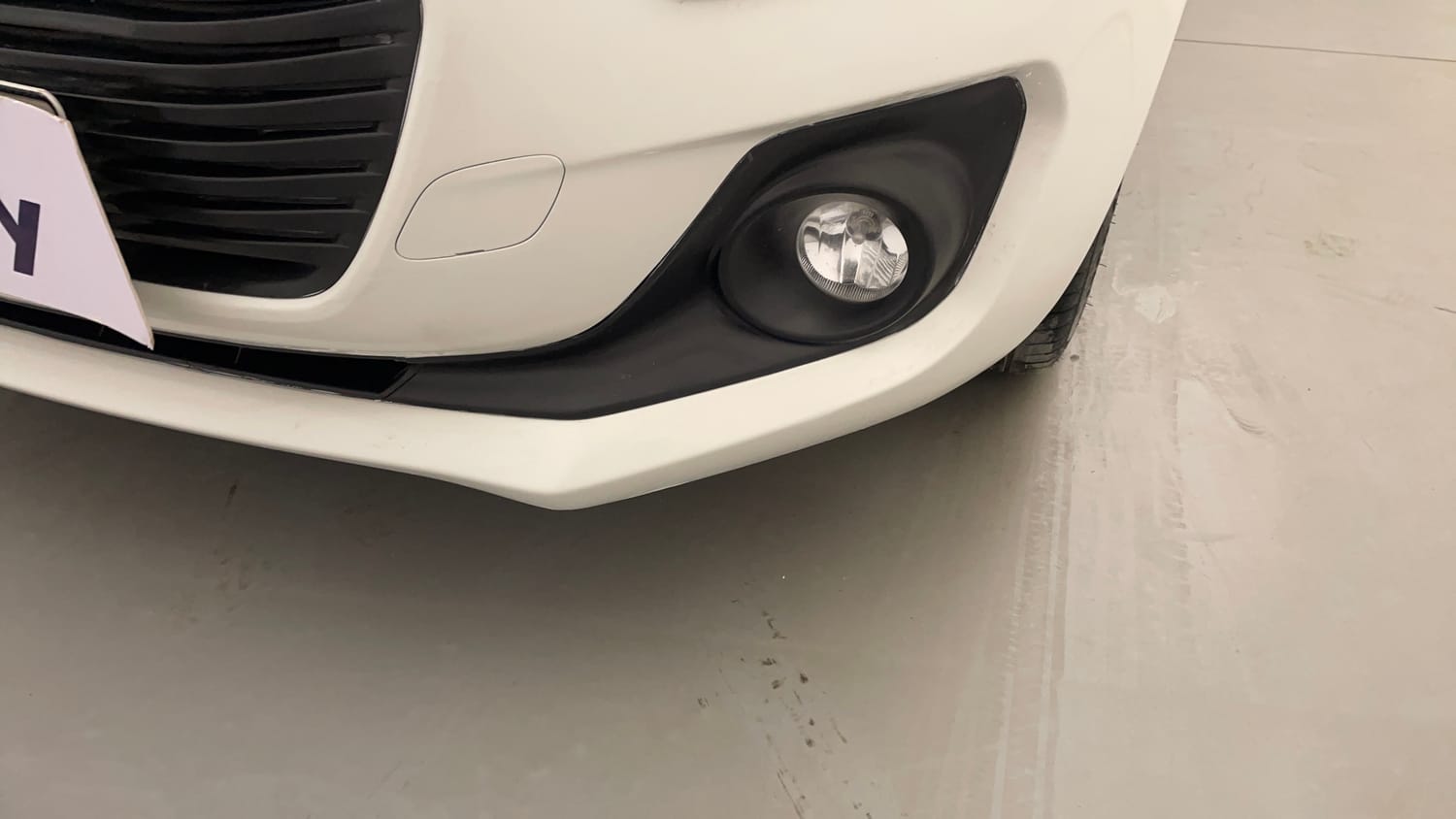 Used 2018 Maruti Suzuki Swift VXi Petrol Manual dents MINOR SCRATCH