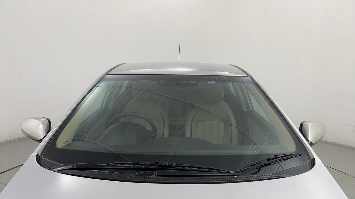 Used 2012 Hyundai Verna Fluidic 1.6 VTVT SX Petrol Manual exterior FRONT WINDSHIELD VIEW