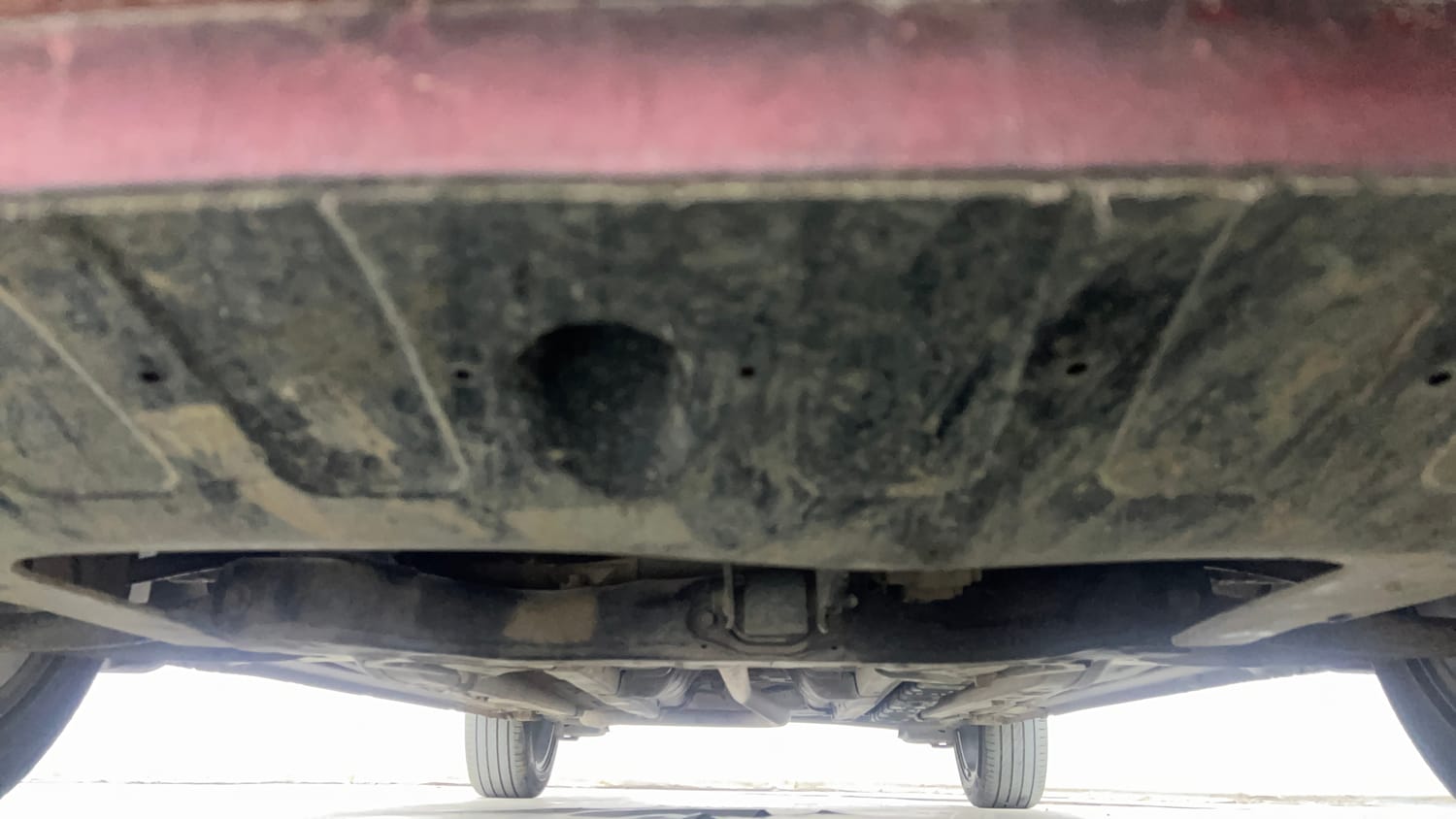 Used 2018 Hyundai Elite i20 Asta 1.2 (O) Petrol Manual extra FRONT LEFT UNDERBODY VIEW