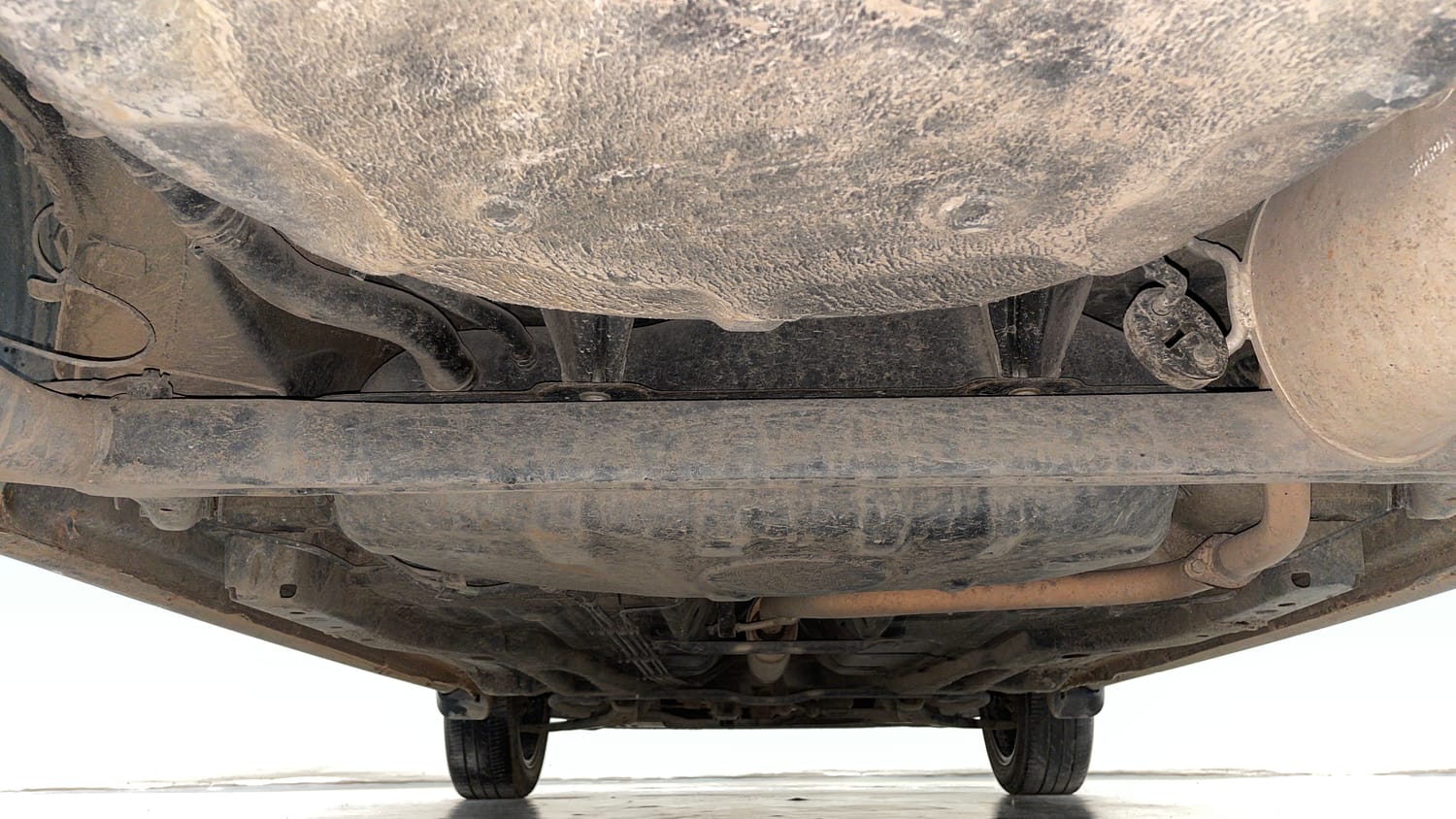 Used 2020 Tata Tigor XZ Plus Petrol Manual extra REAR UNDERBODY VIEW (TAKEN FROM REAR)