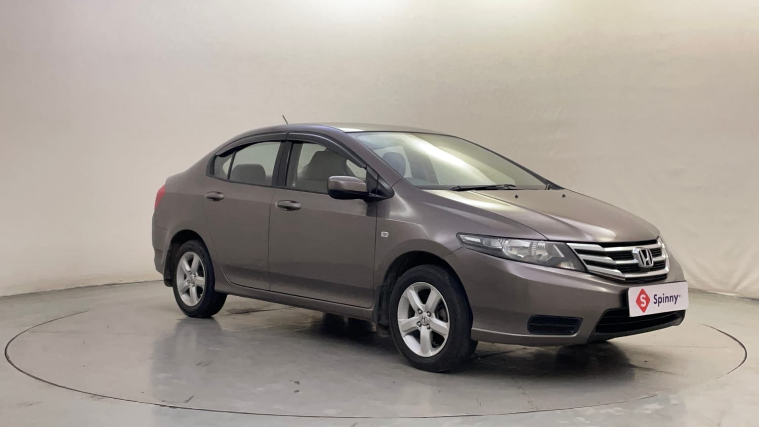 Used 2012 Honda City 1.5 S MT Petrol Manual exterior RIGHT FRONT CORNER VIEW