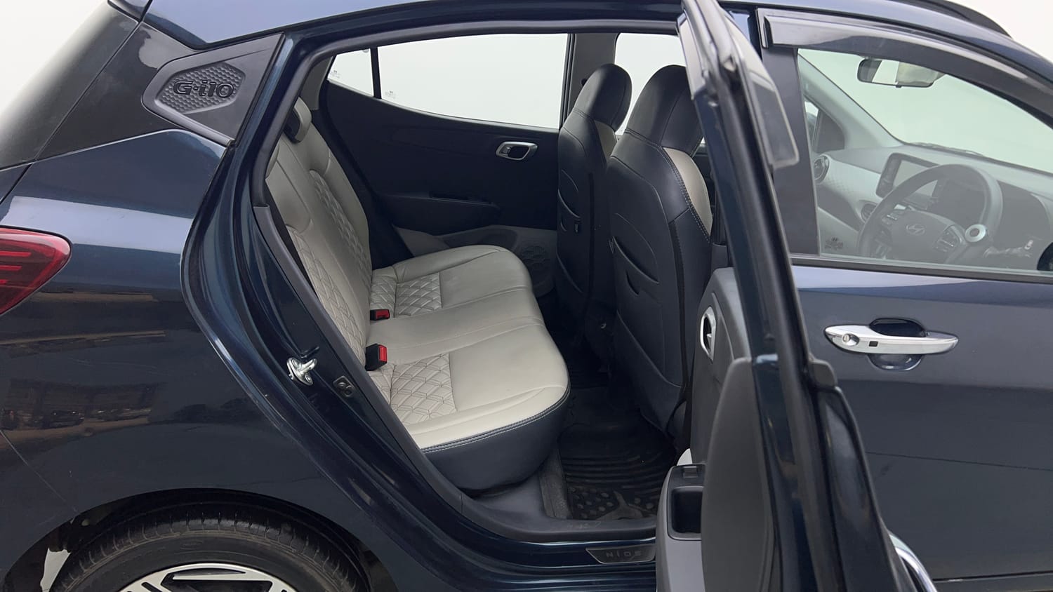 Used 2025 Hyundai Grand i10 Nios Sportz (O) 1.2 Kappa VTVT Petrol Manual interior RIGHT SIDE REAR DOOR CABIN VIEW