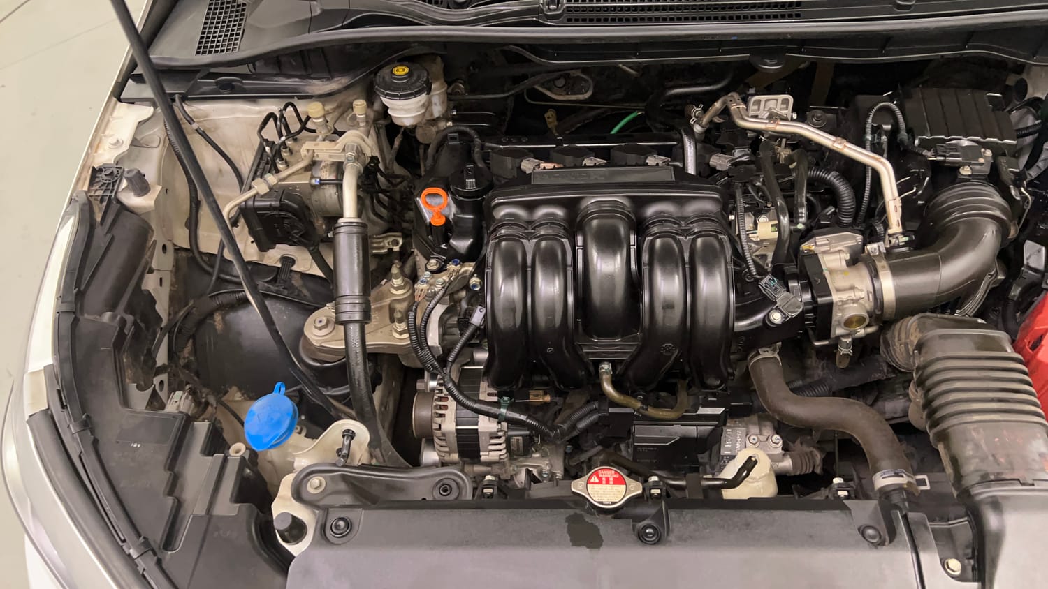 Used 2023 Honda City ZX Petrol MT Petrol Manual engine ENGINE RIGHT SIDE VIEW