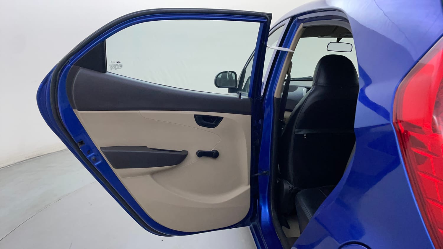 Used 2012 Hyundai Eon Era Petrol Manual interior LEFT REAR DOOR OPEN VIEW