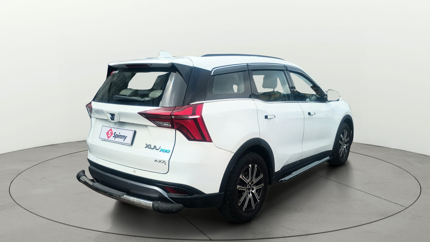 Used 2023 Mahindra XUV700 AX 7 Luxury Pack Diesel MT 7 STR Diesel Manual exterior RIGHT REAR CORNER VIEW