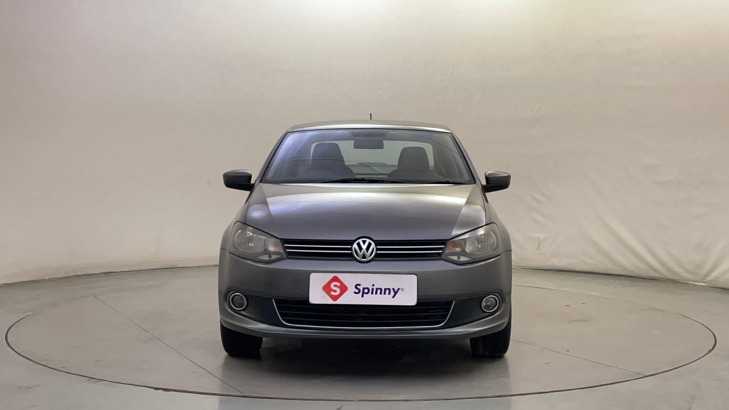 Used 2014 Volkswagen Vento Highline Petrol Petrol Manual exterior FRONT VIEW