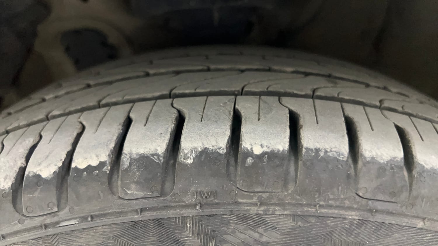 Used 2012 Hyundai Verna Fluidic 1.6 VTVT SX Petrol Manual tyres LEFT FRONT TYRE TREAD VIEW