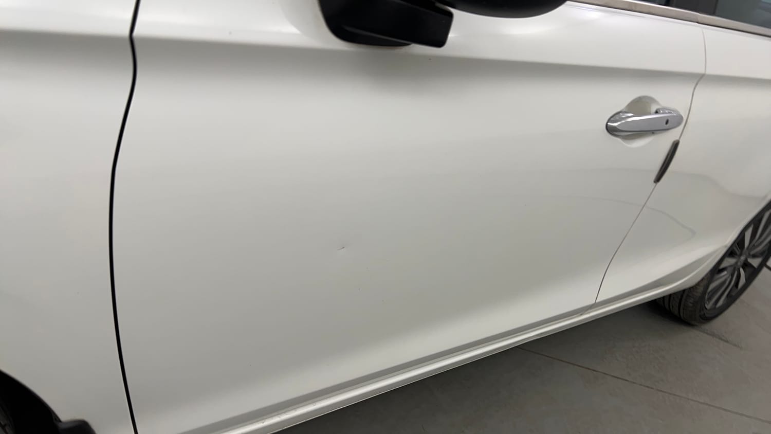 Used 2023 Honda City ZX Petrol MT Petrol Manual dents MINOR SCRATCH