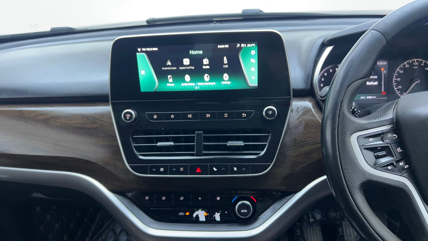 Used 2019 Tata Harrier XZ Diesel Manual interior MUSIC SYSTEM & AC CONTROL VIEW