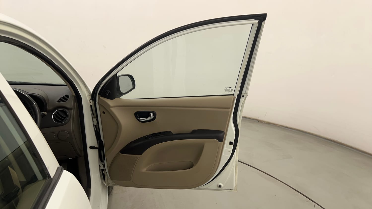Used 2012 Hyundai i10 Magna 1.1 iRDE2 Petrol Manual interior RIGHT FRONT DOOR OPEN VIEW