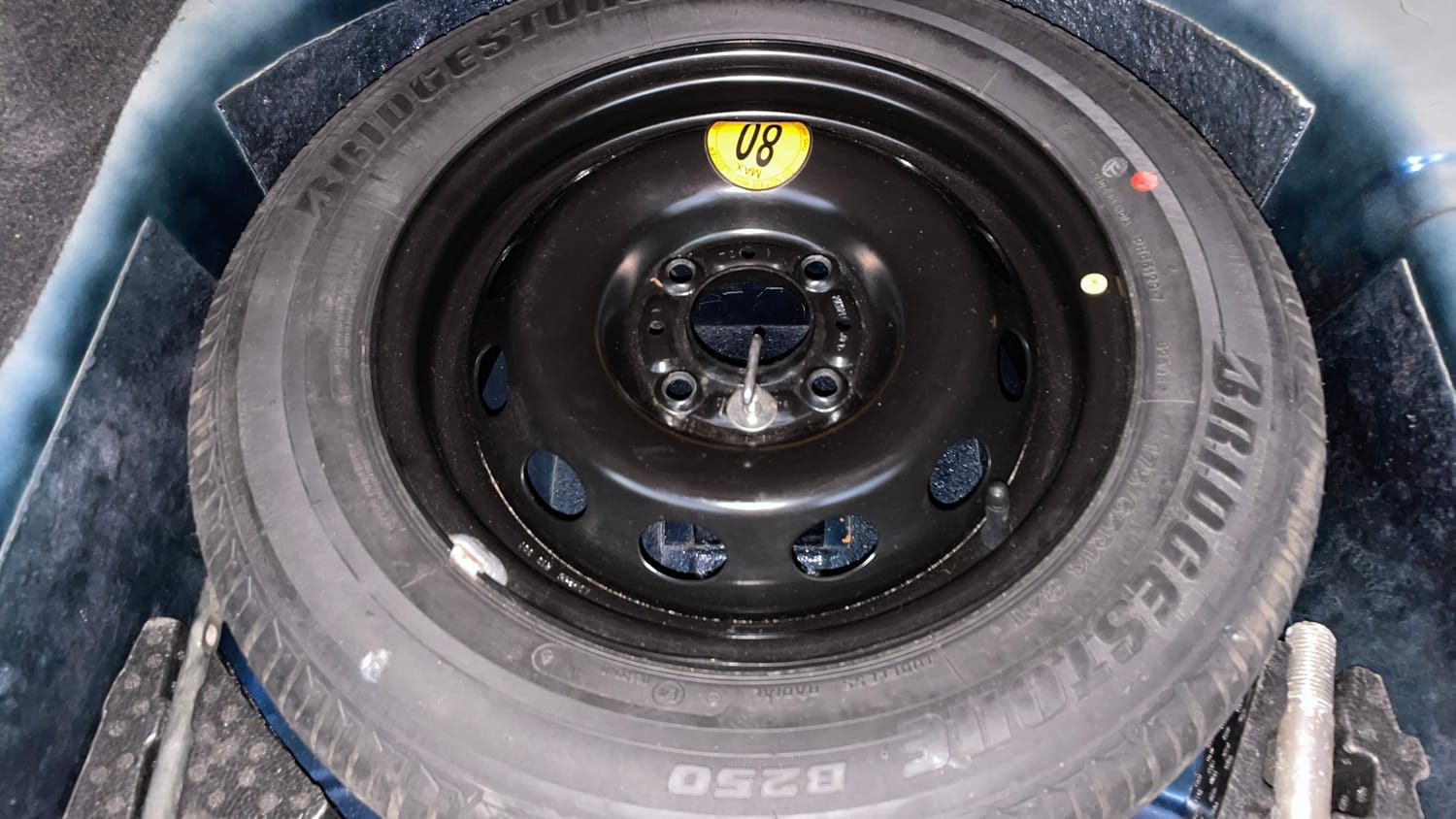 Used 2020 Tata Tigor XZ Plus Petrol Manual tyres SPARE TYRE VIEW
