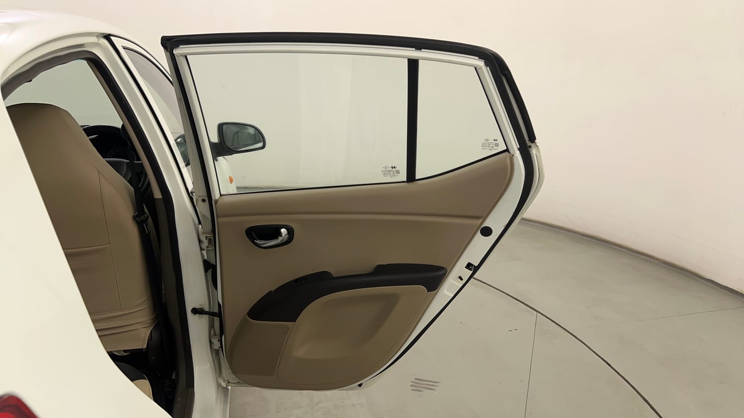 Used 2012 Hyundai i10 Magna 1.1 iRDE2 Petrol Manual interior RIGHT REAR DOOR OPEN VIEW
