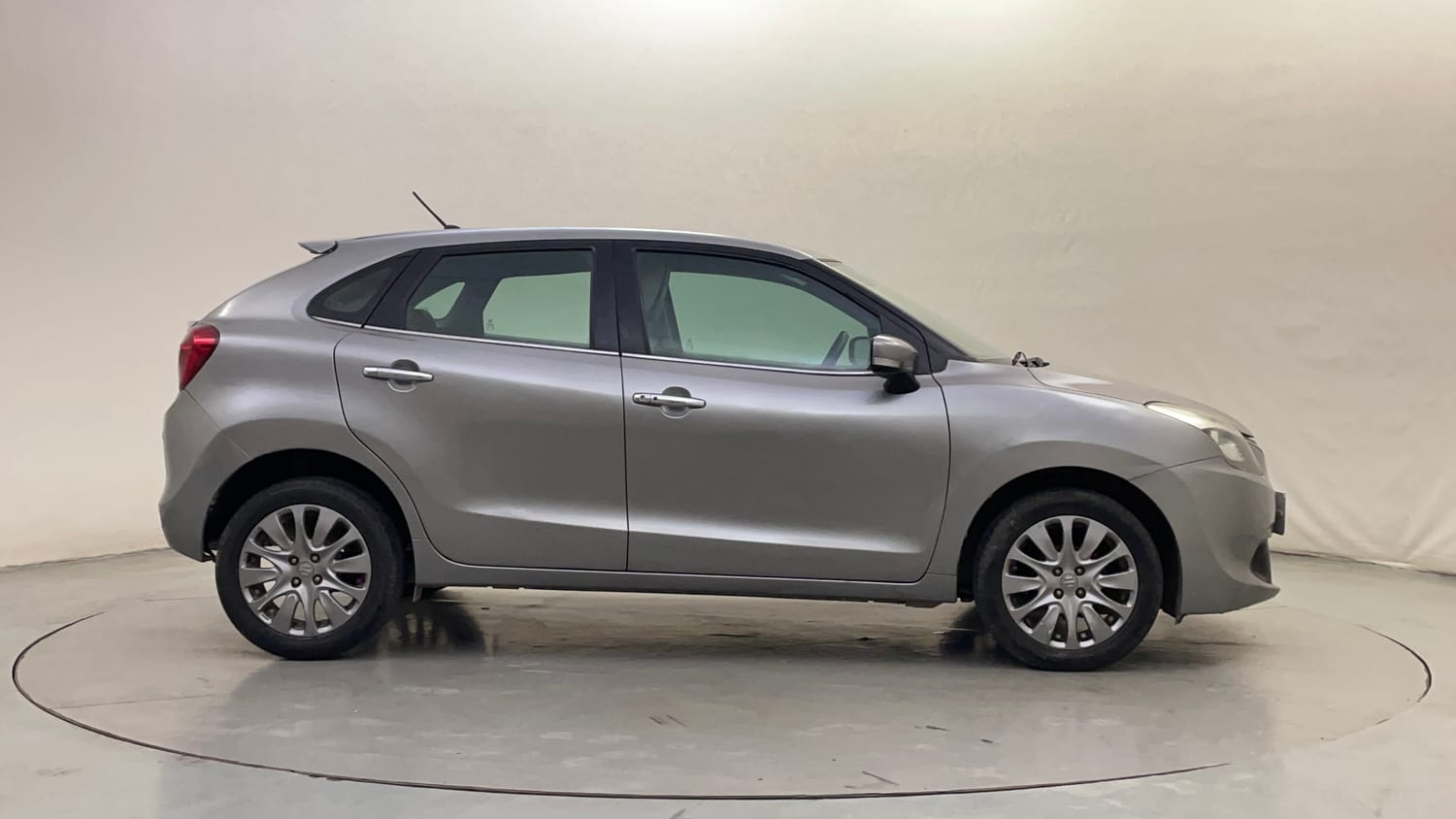 Used 2018 Maruti Suzuki Baleno Alpha 1.2 AT Petrol Automatic exterior RIGHT SIDE VIEW