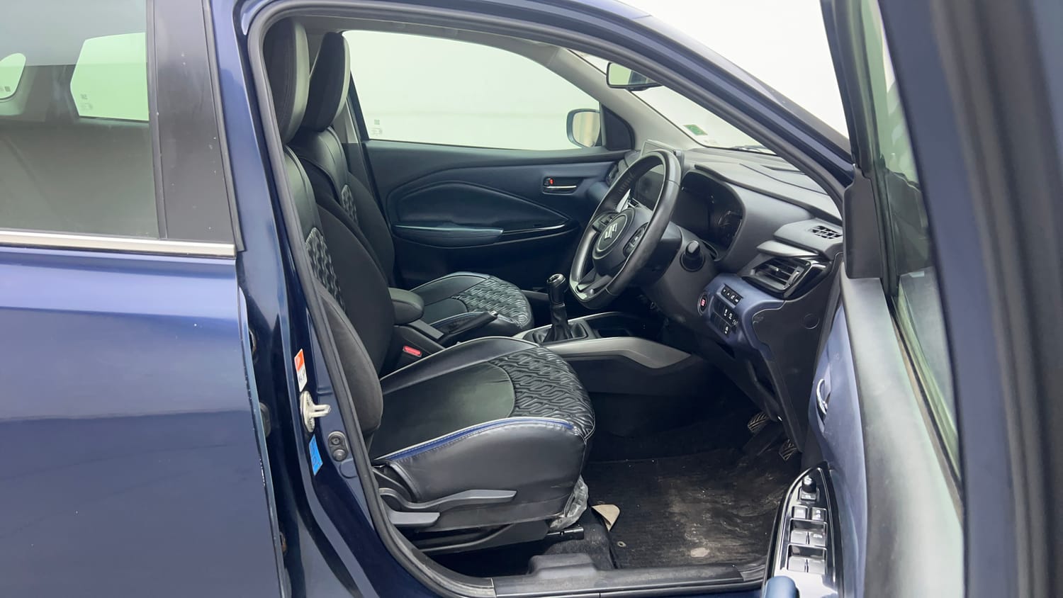 Used 2022 Maruti Suzuki Baleno Alpha MT Petrol Manual interior RIGHT SIDE FRONT DOOR CABIN VIEW