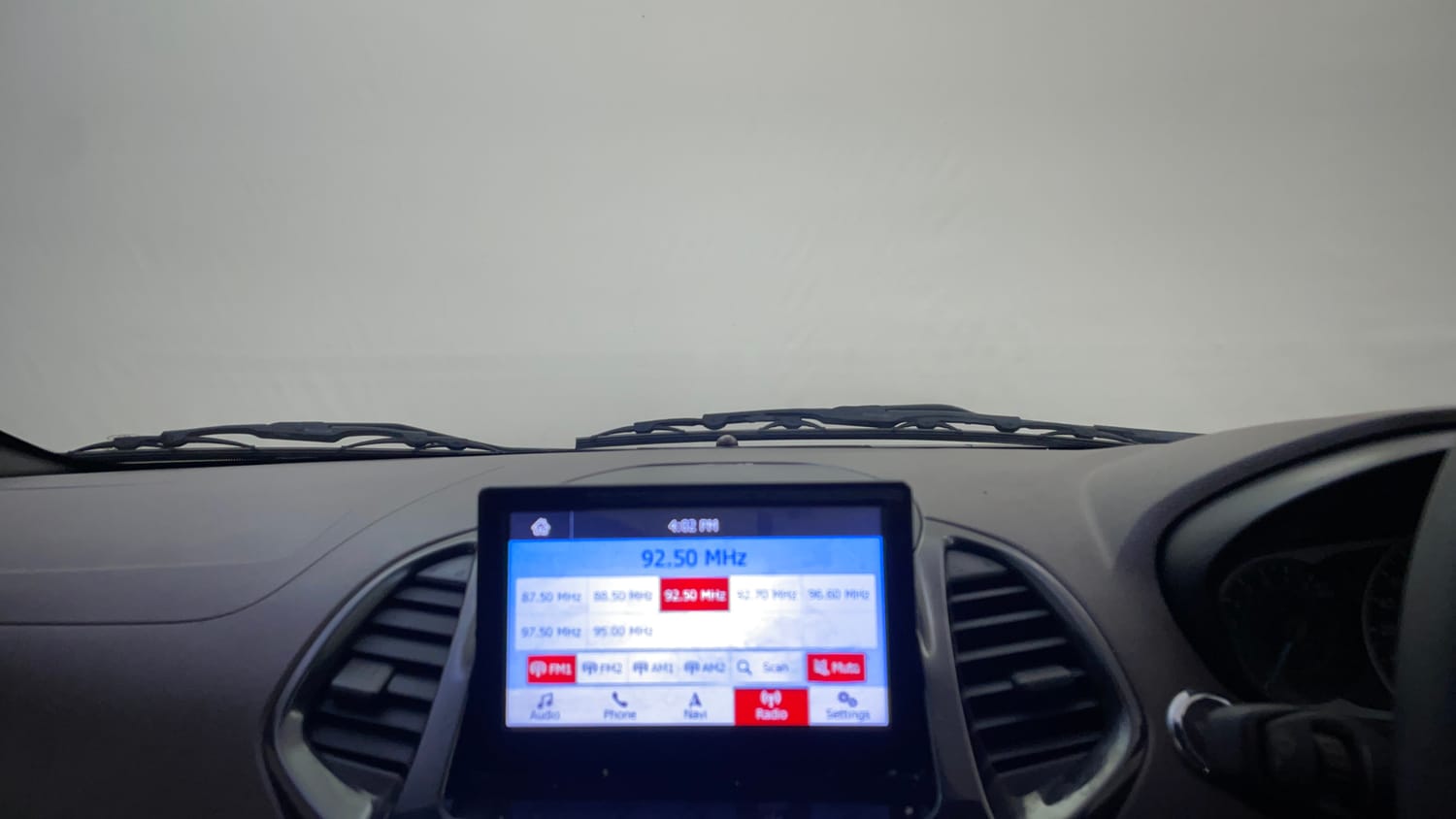 Used 2019 Ford Freestyle Titanium 1.2 Ti-VCT Petrol Manual top_features Touch screen infotainment system