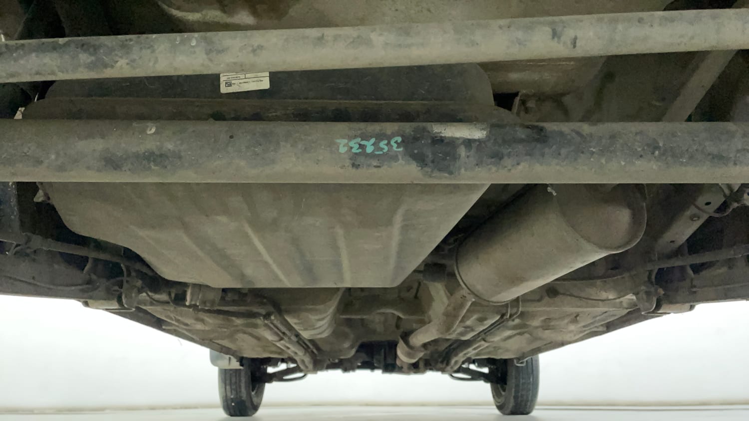 Used 2019 Maruti Suzuki Alto 800 LXi Petrol Manual extra REAR UNDERBODY VIEW (TAKEN FROM REAR)