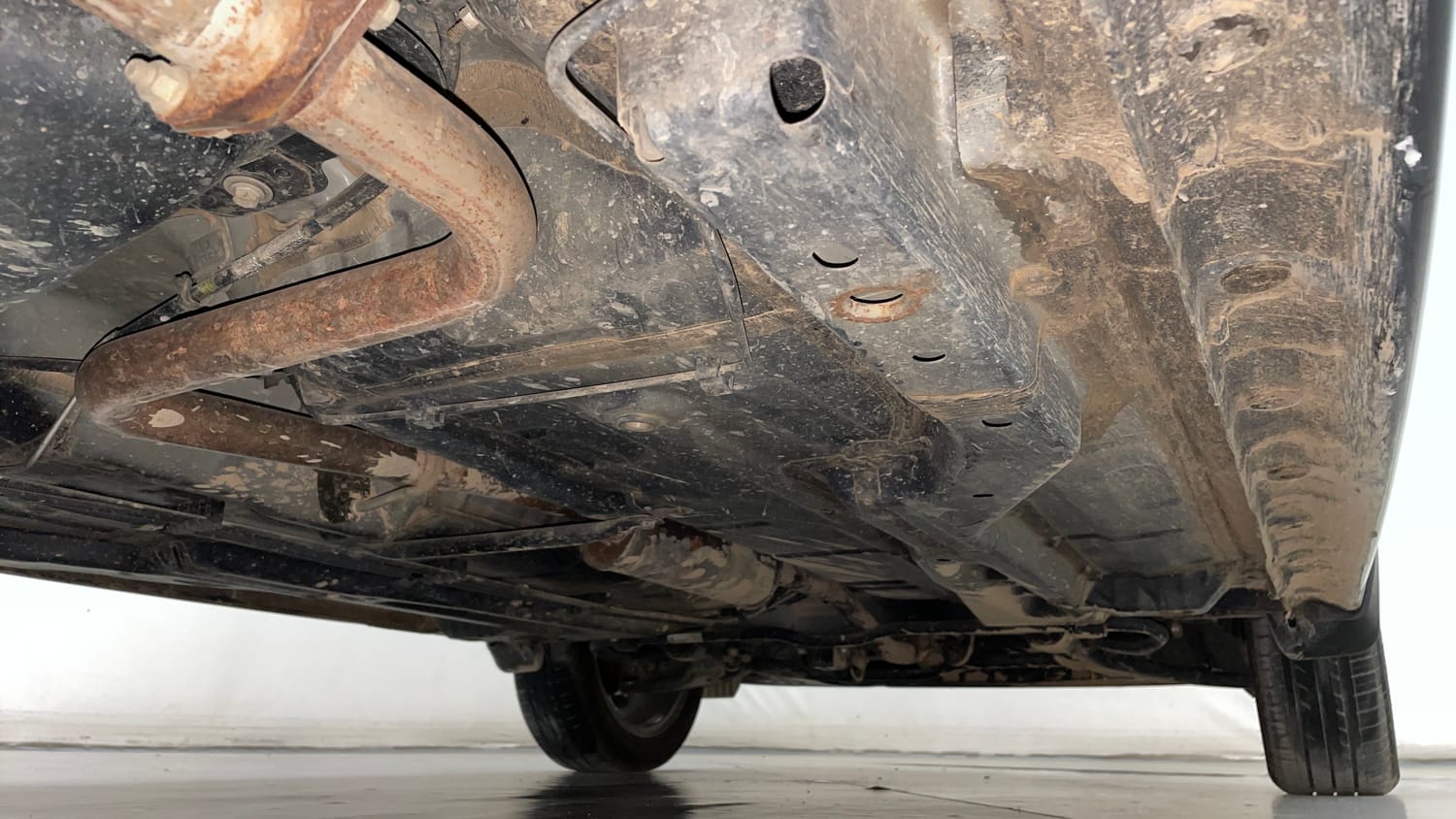 Used 2023 Tata Tigor XZ Plus Petrol Manual extra REAR RIGHT UNDERBODY VIEW