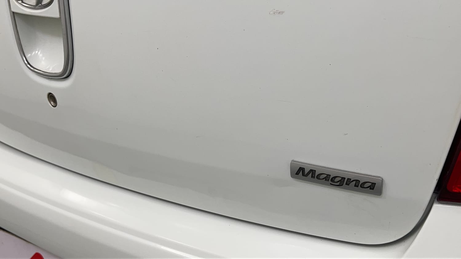 Used 2012 Hyundai i10 Magna 1.1 iRDE2 Petrol Manual dents MINOR SCRATCH