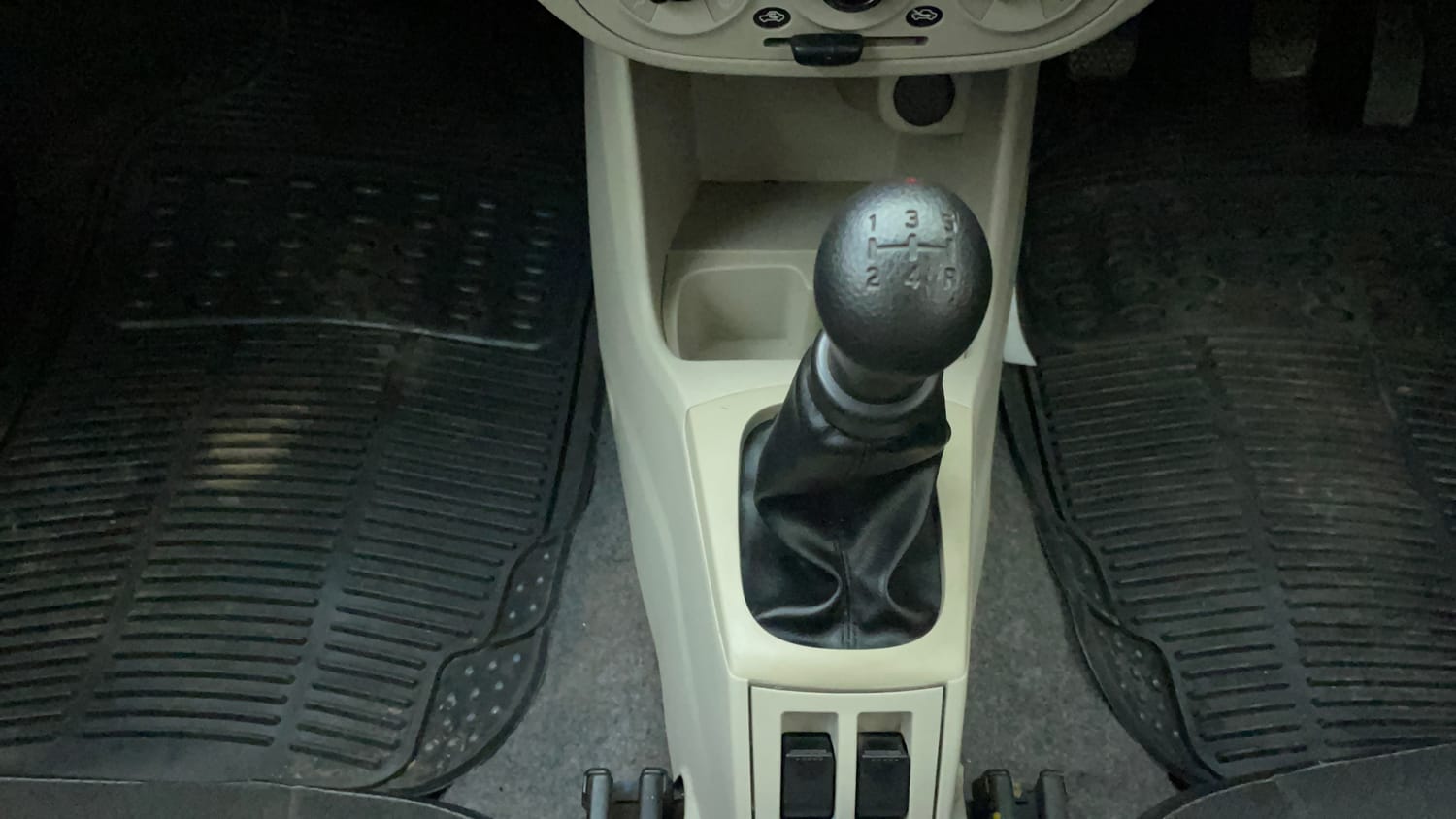 Used 2019 Maruti Suzuki Alto 800 LXi Petrol Manual interior GEAR  KNOB VIEW