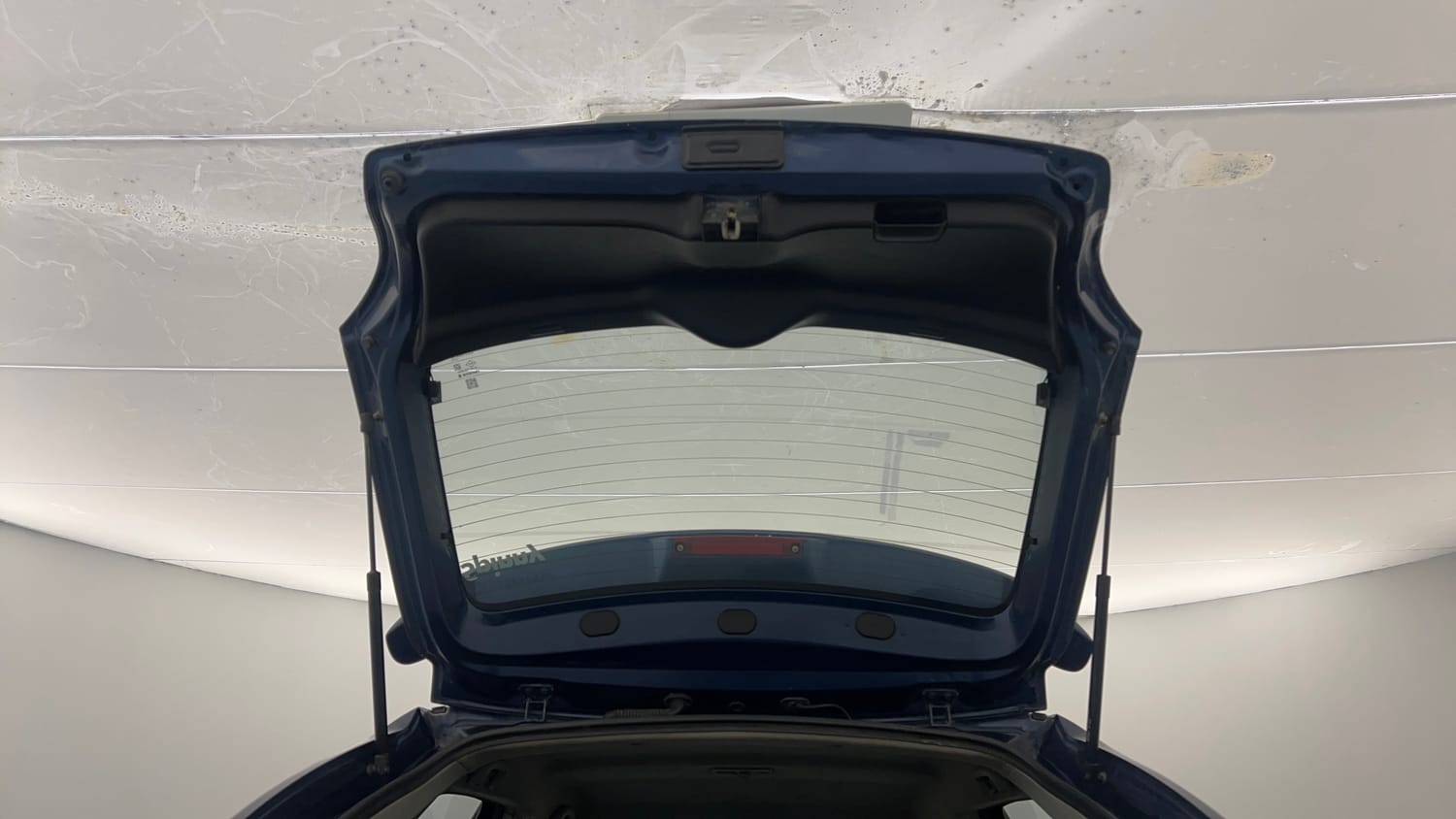 Used 2019 Maruti Suzuki Baleno Delta Automatic Petrol Automatic interior DICKY DOOR OPEN VIEW