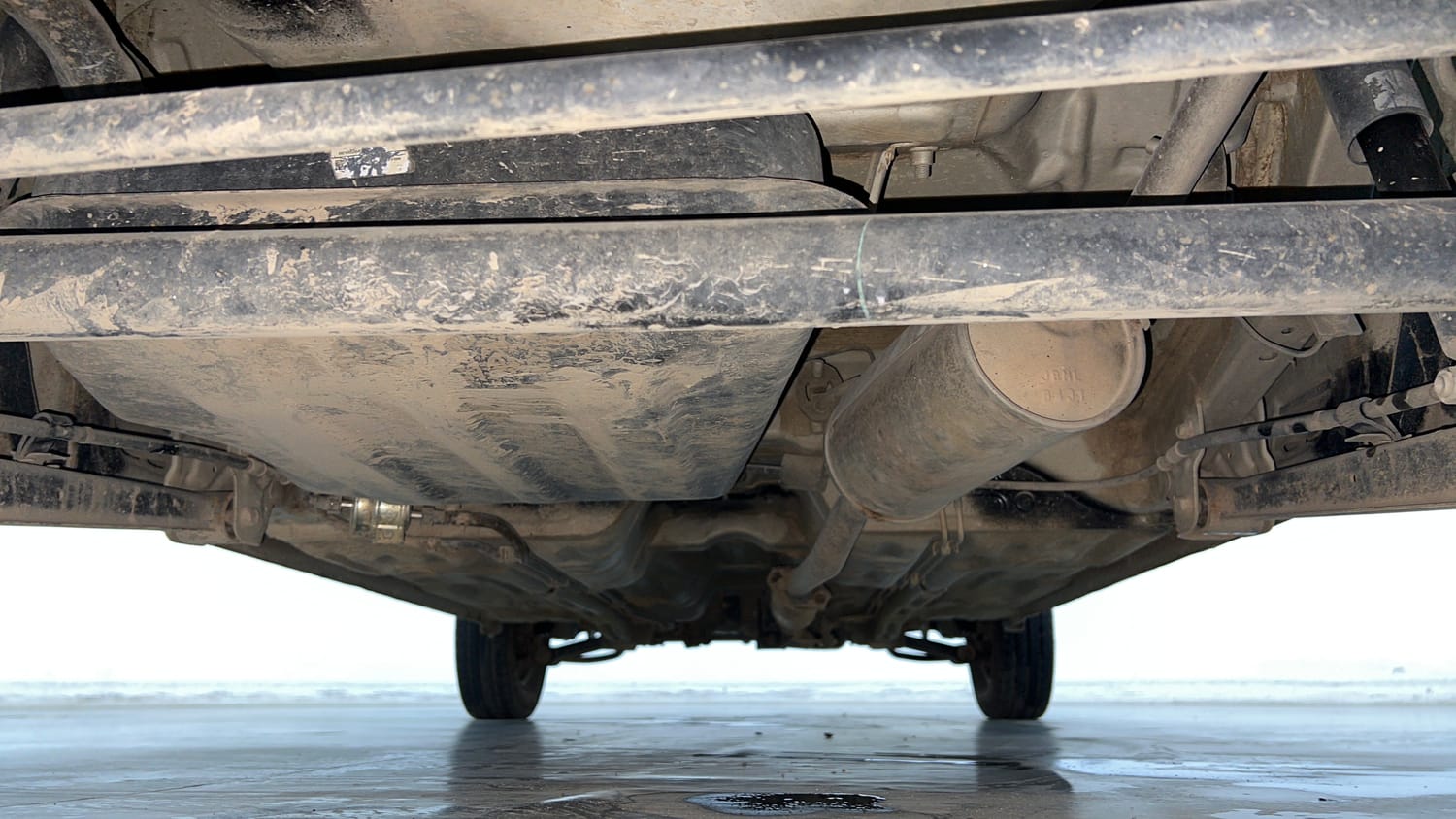 Used 2019 Maruti Suzuki Alto 800 LXi Petrol Manual extra REAR UNDERBODY VIEW (TAKEN FROM REAR)