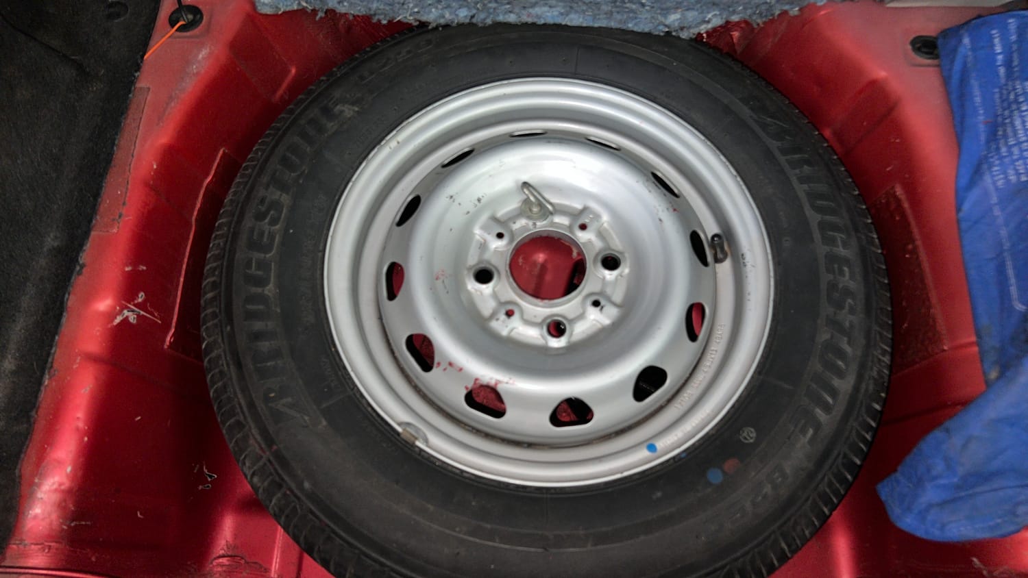 Used 2018 Tata Tiago Revotron XZA Petrol Automatic tyres SPARE TYRE VIEW
