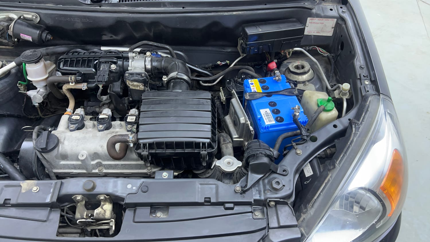 Used 2018 Maruti Suzuki Alto 800 LXi Petrol Manual engine ENGINE LEFT SIDE VIEW