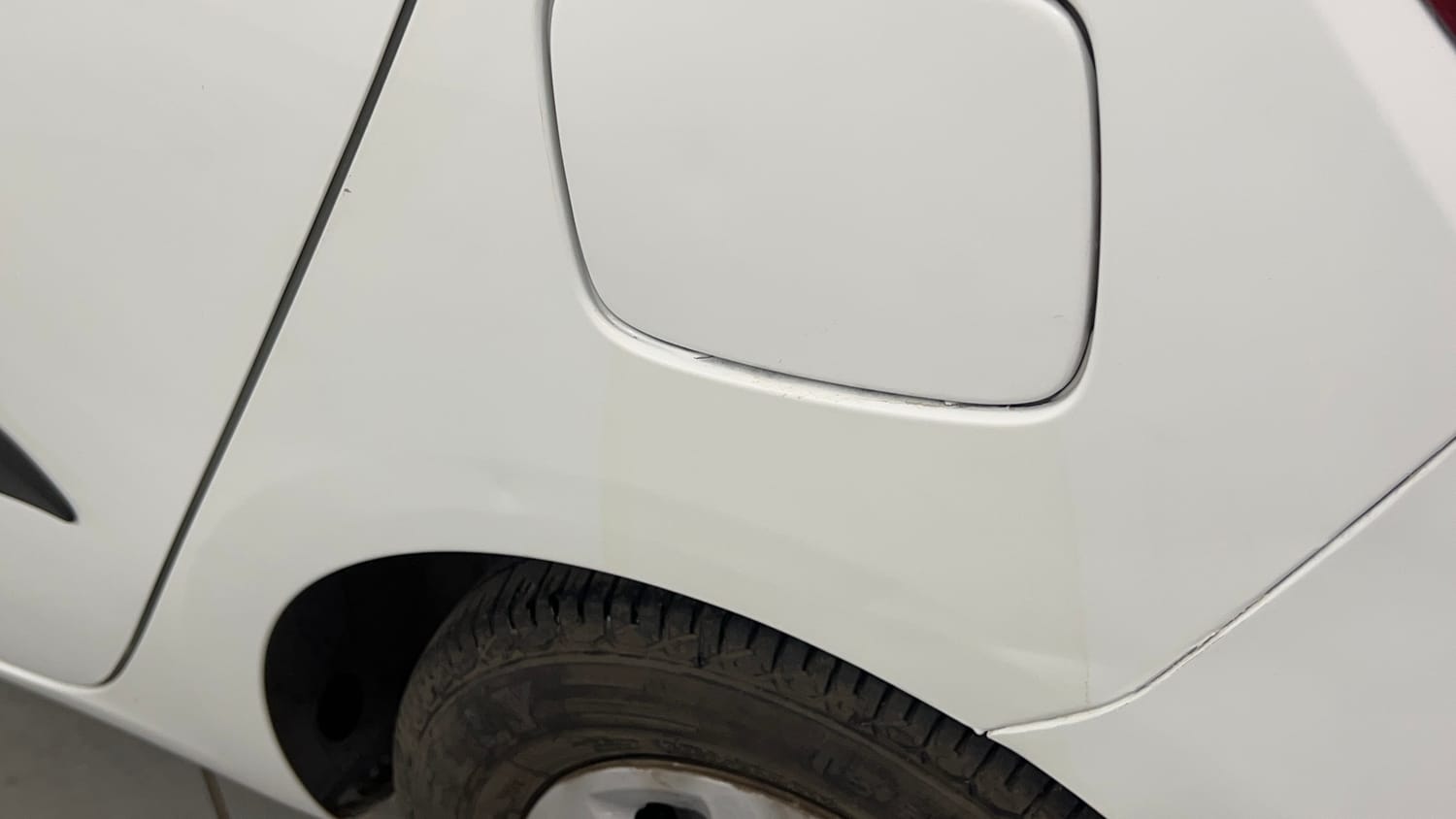 Used 2012 Hyundai i10 Magna 1.1 iRDE2 Petrol Manual dents MINOR DENT