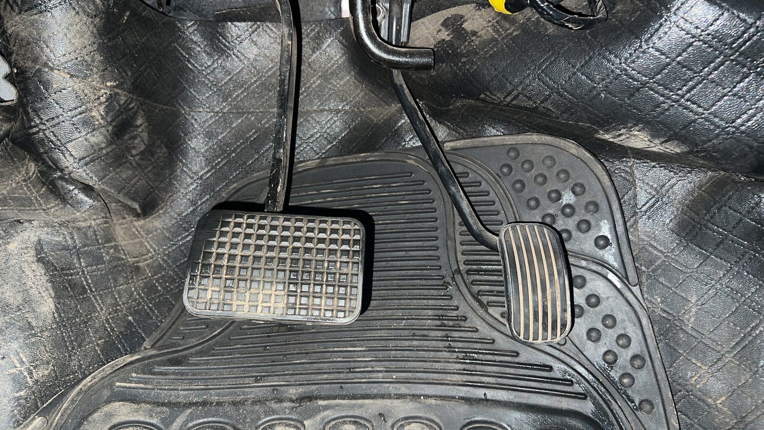 Used 2022 Tata Tigor XZA Plus Petrol Automatic interior PEDALS VIEW