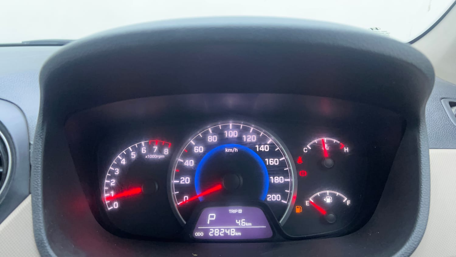 Used 2014 Hyundai Grand i10 Sportz AT 1.2 Kappa VTVT Petrol Automatic interior CLUSTERMETER VIEW