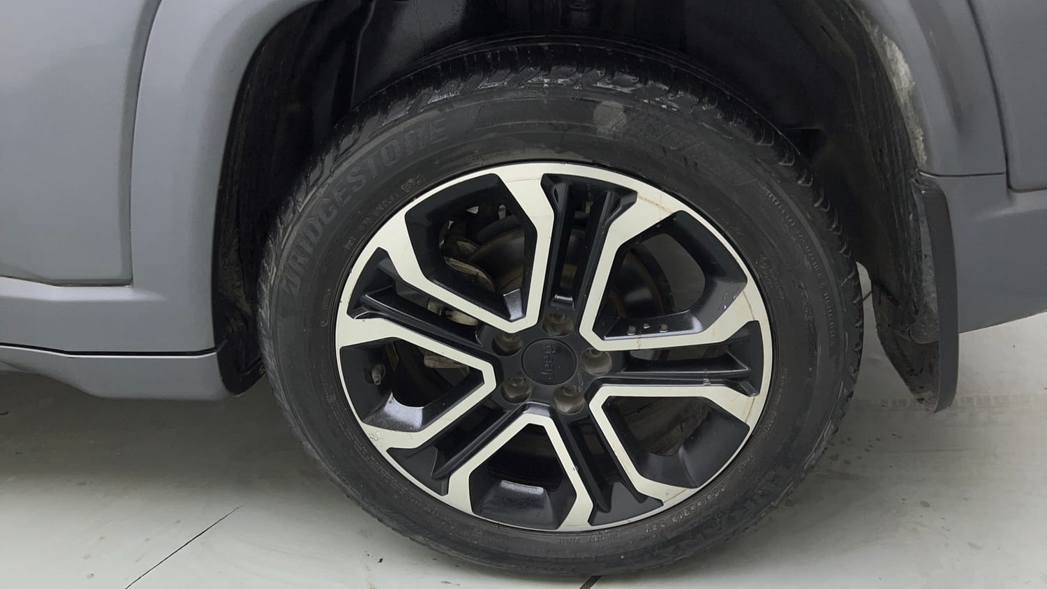 Used 2021 Jeep Compass Model S (O) 1.4 Petrol DCT Petrol Automatic tyres LEFT REAR TYRE RIM VIEW