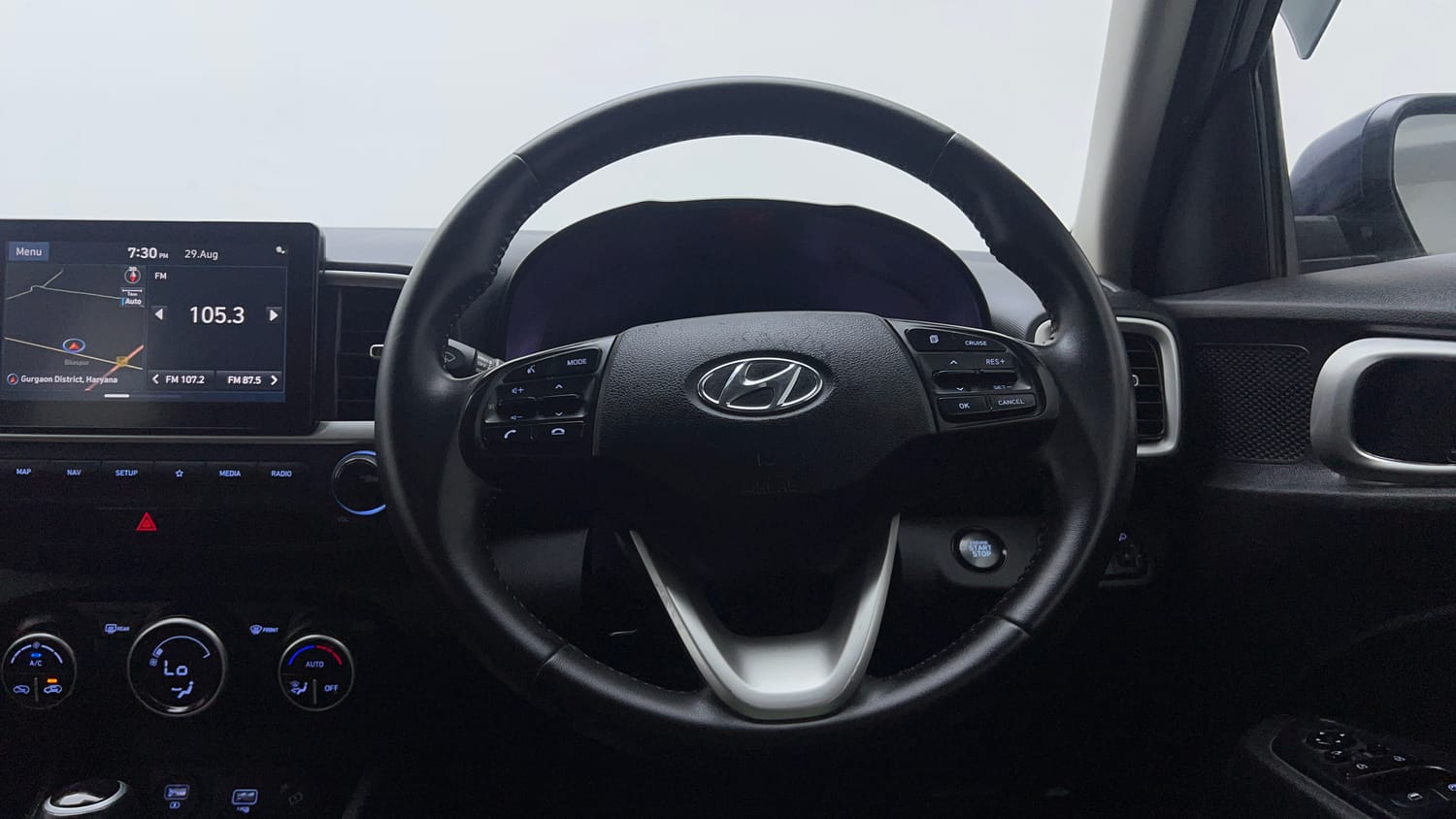 Used 2020 Hyundai Venue SX Plus 1.0 Turbo DCT Petrol Automatic interior STEERING VIEW