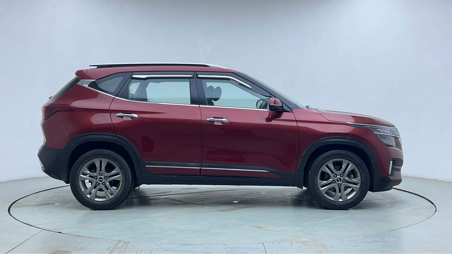 Used 2020 Kia Seltos HTX IVT 1.5 Petrol Automatic exterior RIGHT SIDE VIEW