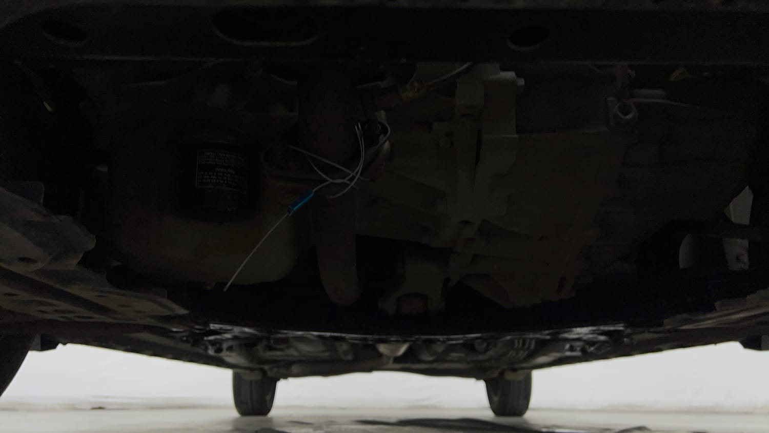 Used 2019 Maruti Suzuki XL6 Alpha MT Petrol Petrol Manual extra FRONT LEFT UNDERBODY VIEW