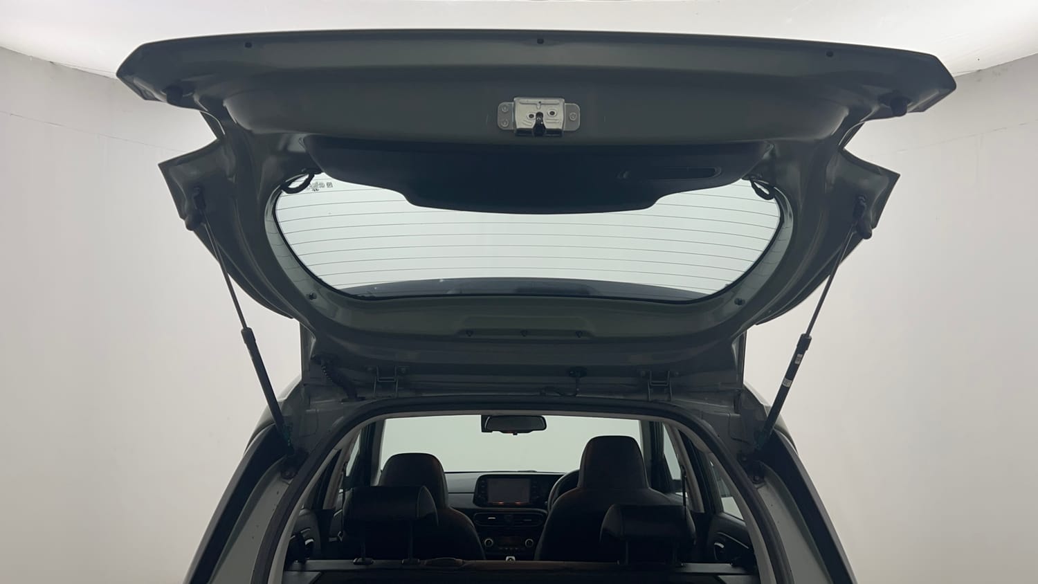 Used 2024 Hyundai Exter SX (O) Connect 1.2 AMT Petrol Automatic interior DICKY DOOR OPEN VIEW