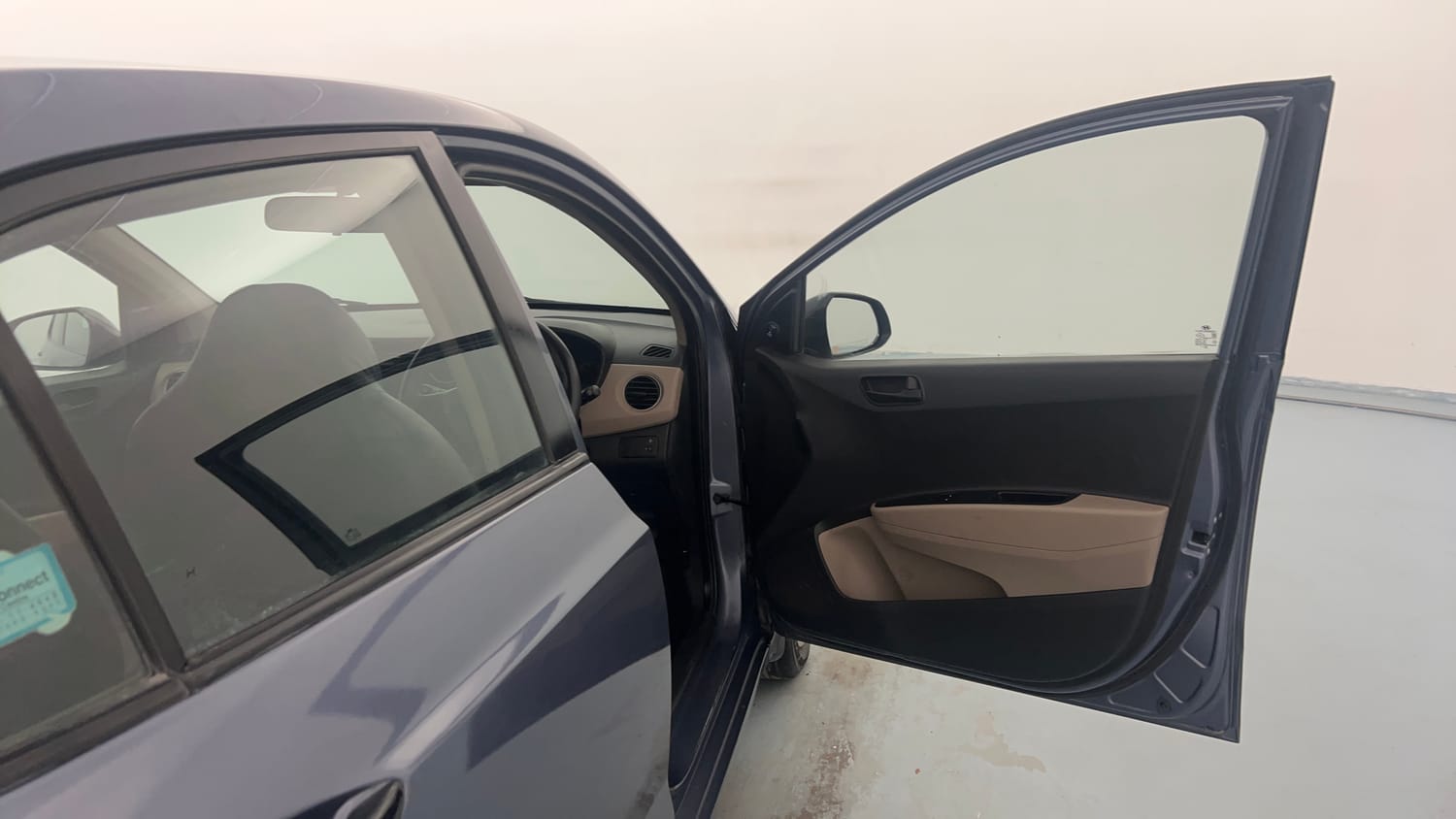 Used 2015 Hyundai Xcent Base 1.2 Petrol Manual interior RIGHT FRONT DOOR OPEN VIEW