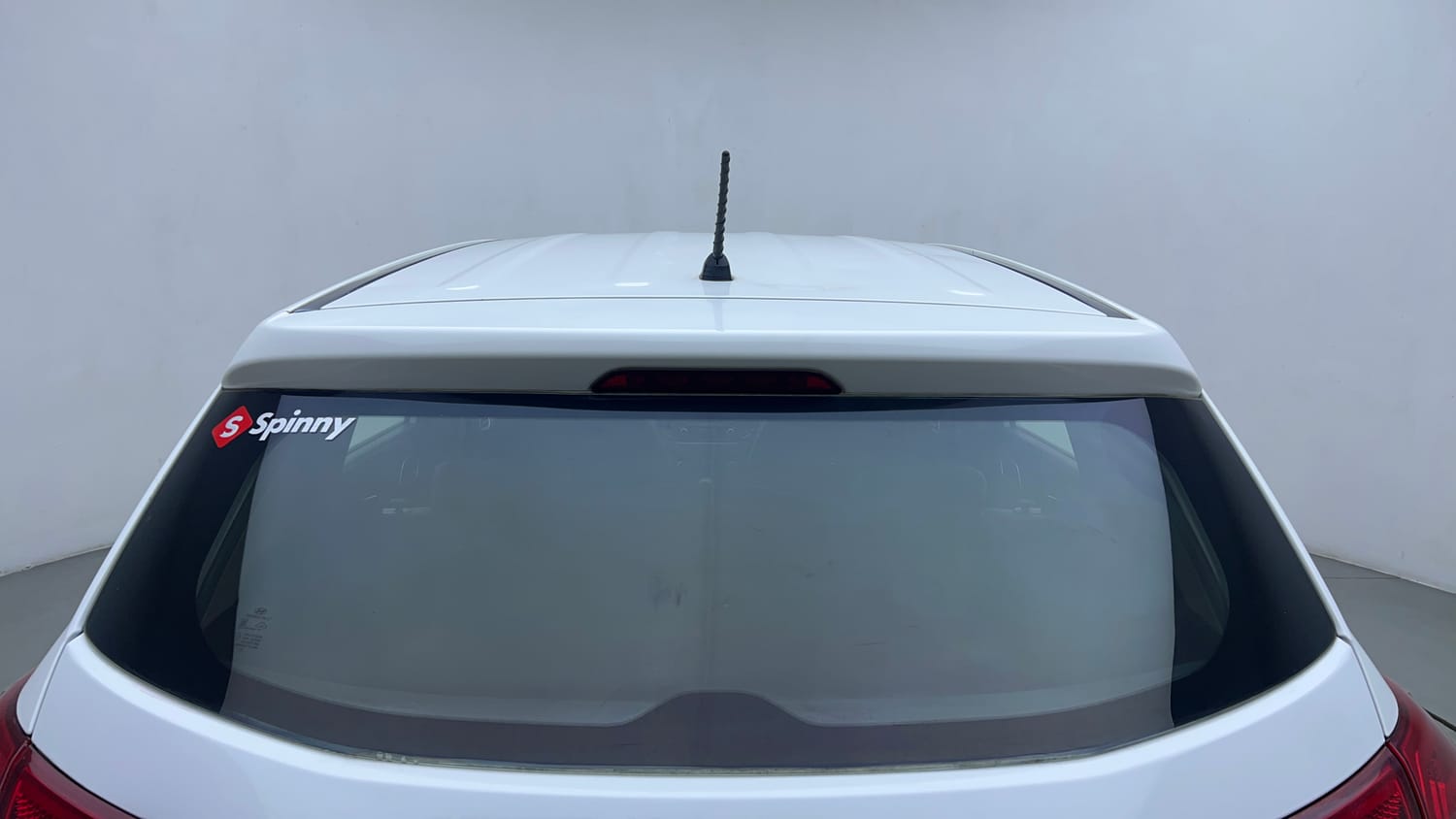 Used 2019 Hyundai Creta EX 1.6 Petrol Petrol Manual exterior BACK WINDSHIELD VIEW