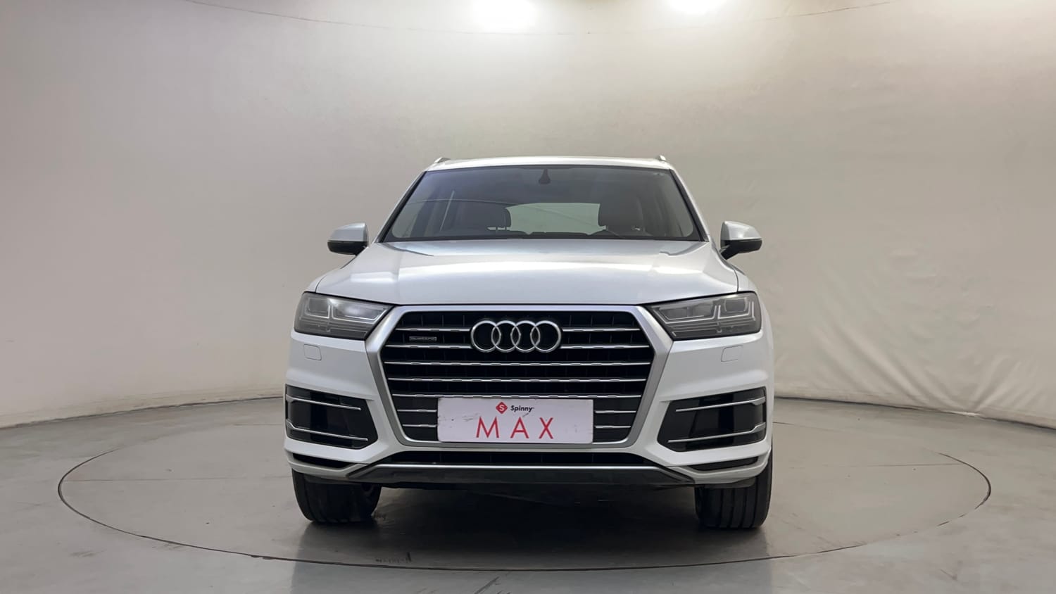 Used 2018 Audi Q7 45 TFSI Premium Plus Petrol Automatic exterior FRONT VIEW