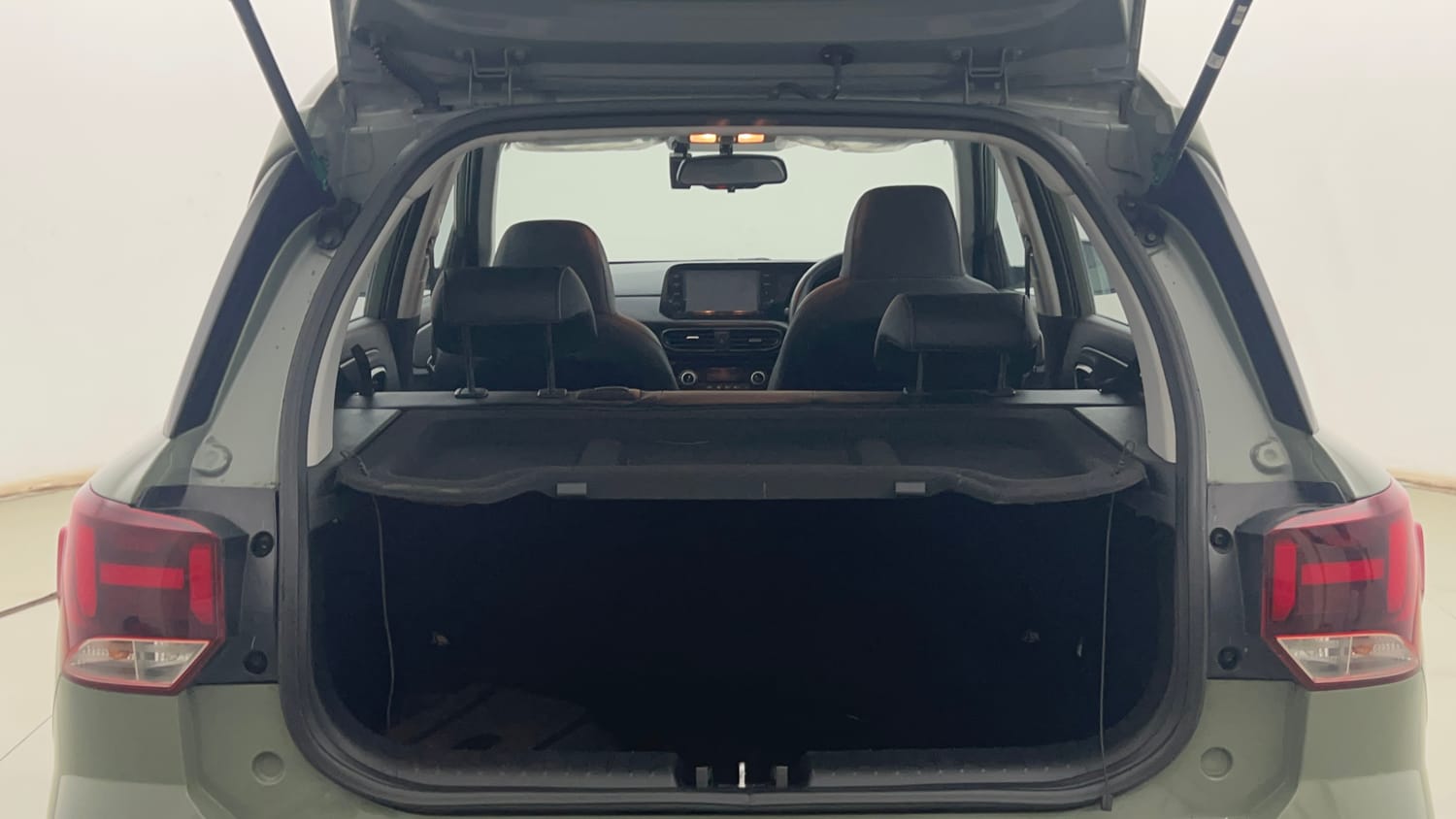 Used 2024 Hyundai Exter SX (O) Connect 1.2 AMT Petrol Automatic interior DICKY INSIDE VIEW